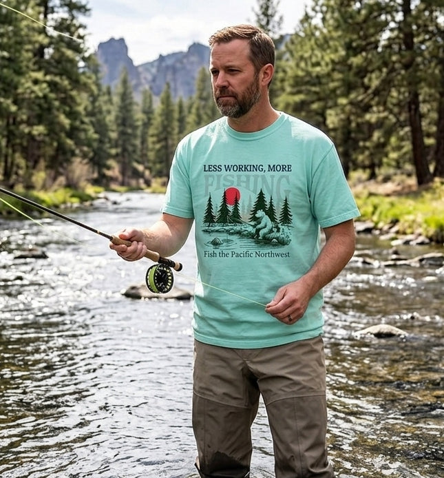 MORE FISHING - 2 - Premium - Comfort Colors - T-Shirt