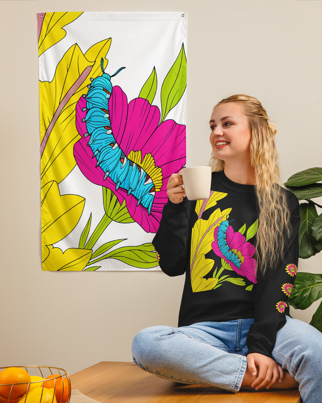 FLOWERS AND CATERPILLARS - Unisex Sweatshirt